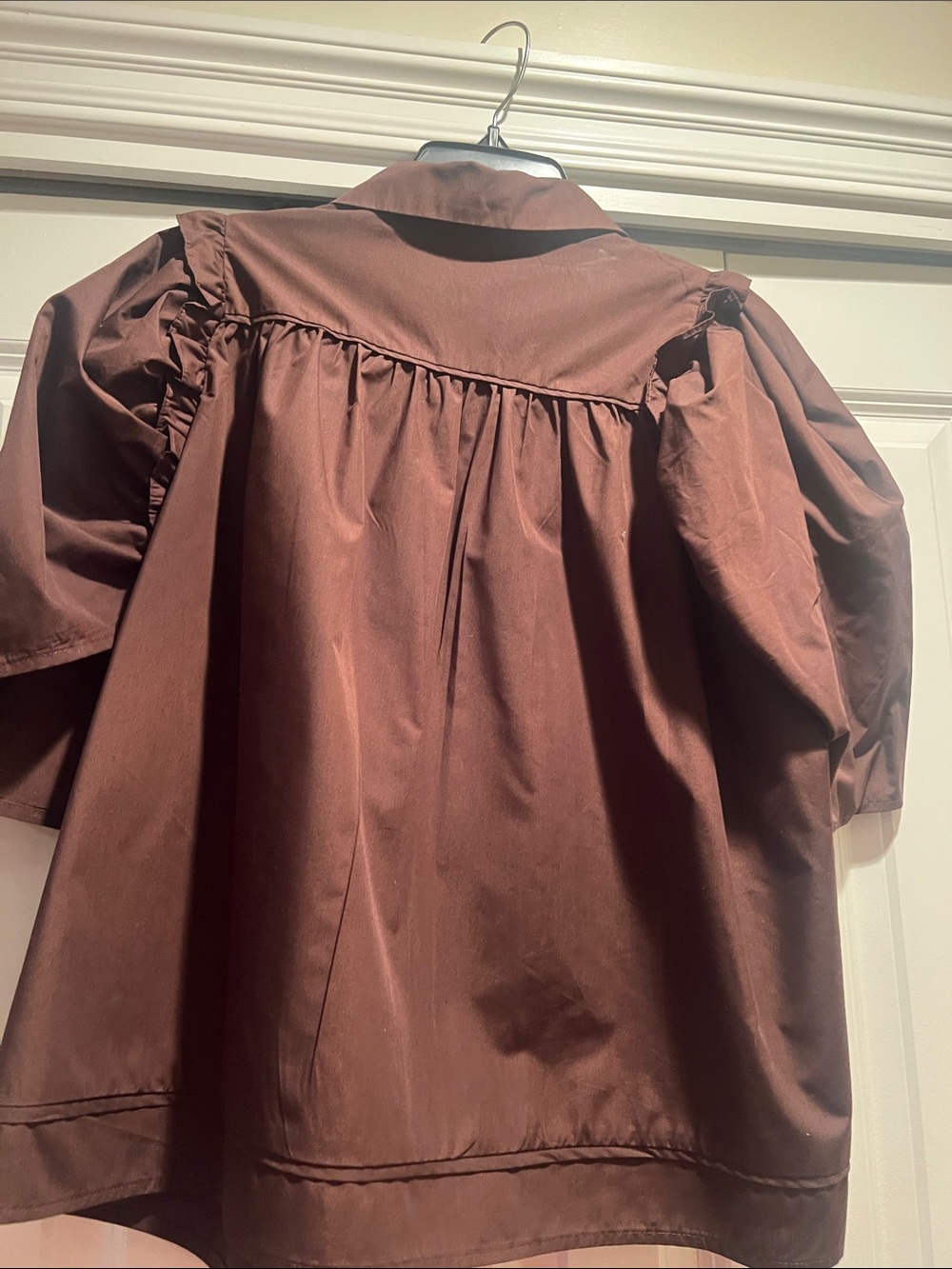 entro Brown Puff Sleeve Button-Front Top - Picture 2 of 2